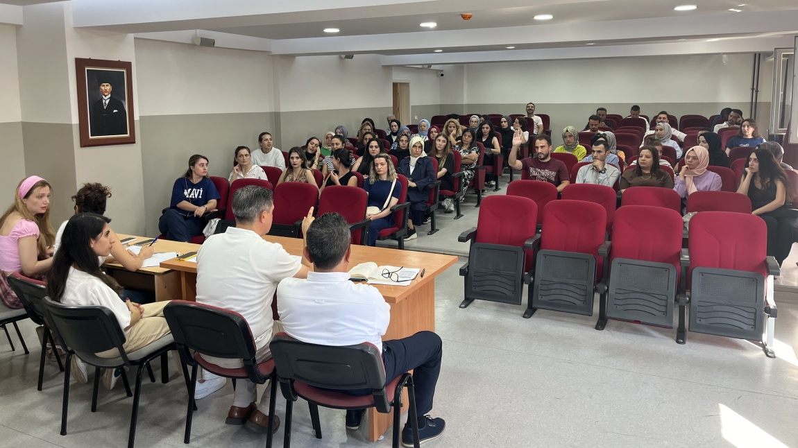 Dede Korkut İlkokulu Sene Başı Öğretmenler Kurul Toplantısı